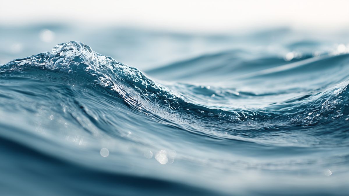 Кристально чистая вода